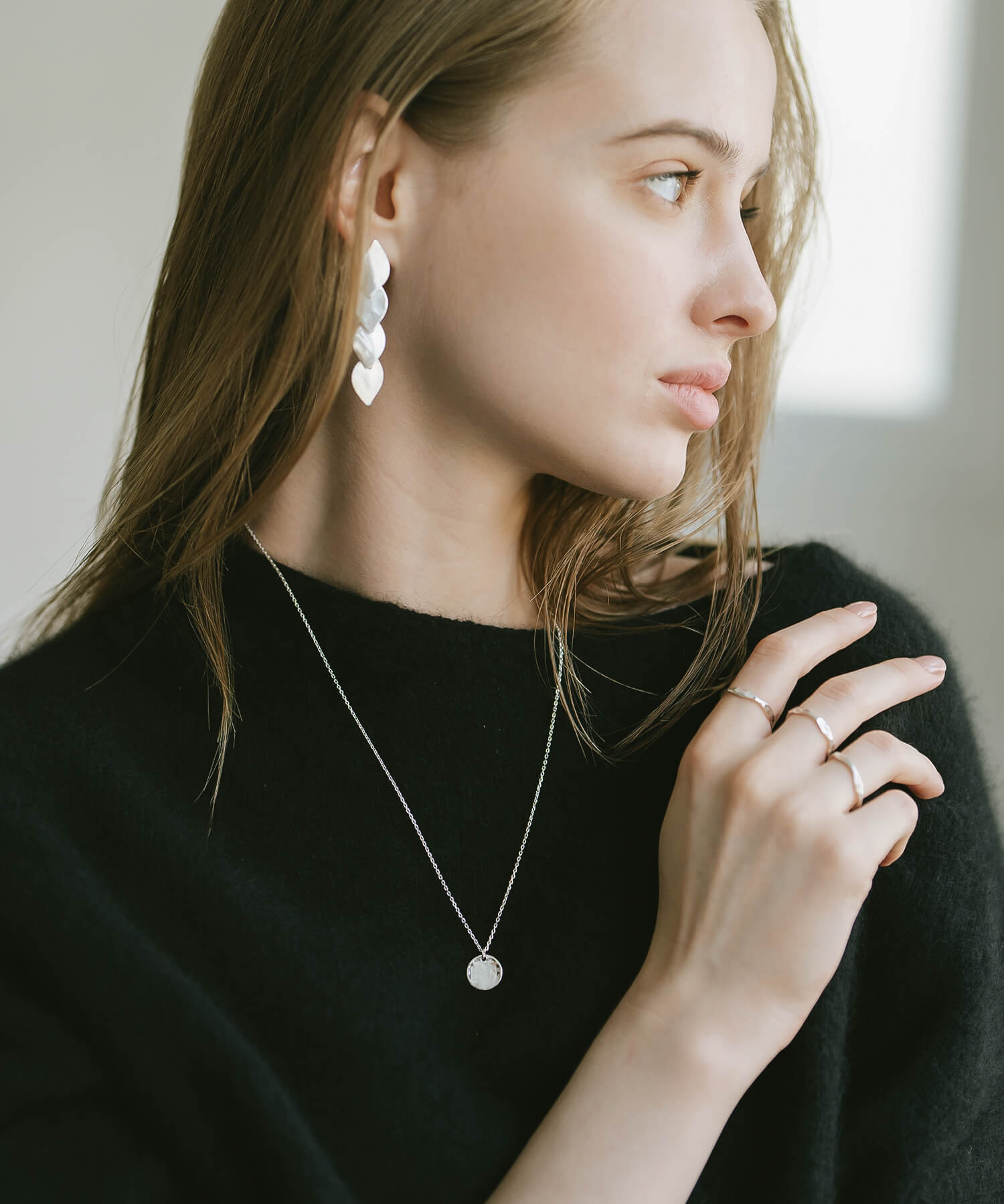 2026年】コインネックレスおすすめ5選。レディースに人気の18K・ゴールド・シルバー、デザインの選び方。 -  ジュエリー・アクセサリーOps.(オプス)日本公式ストア