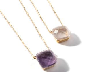 【天然石】元宝ネックレス 1つ 新作早割】大ぶりな天然石の輝きをシンプルに纏う、K10クッション